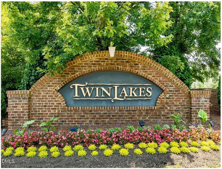 Property Photo:  407 Elm Farm Place  NC 27560 