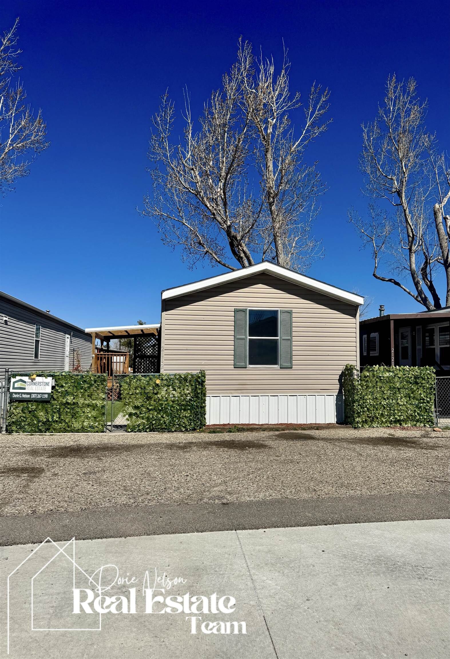 Property Photo:  2112 E 1st Lane  WY 82609 