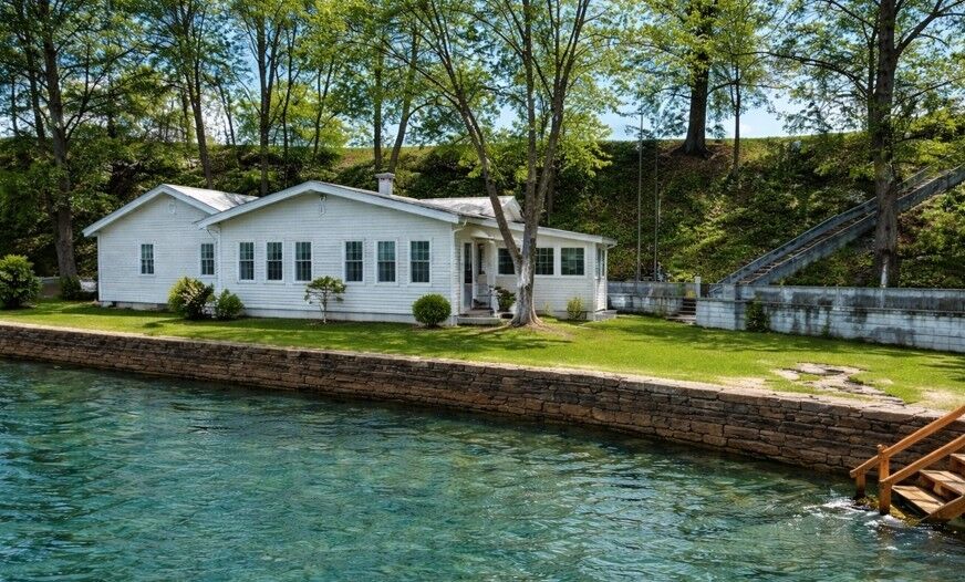 Property Photo: 5535 Peach Orchard Point NY 14841