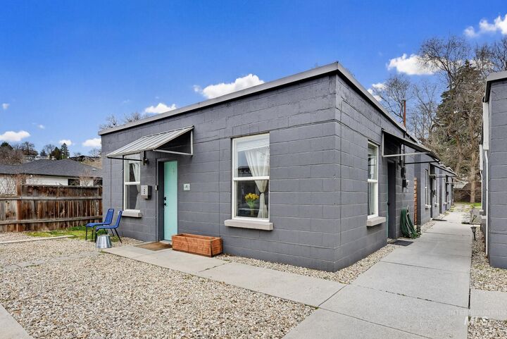 Property Photo: 2104 N 18th St ID 83702