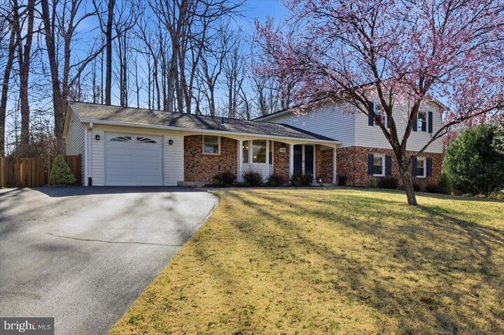 Property Photo: 7300 Reservation Drive VA 22153