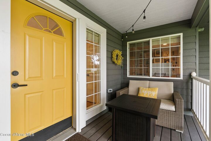 Property Photo:  5030 E Frazier Dr  ID 83854 