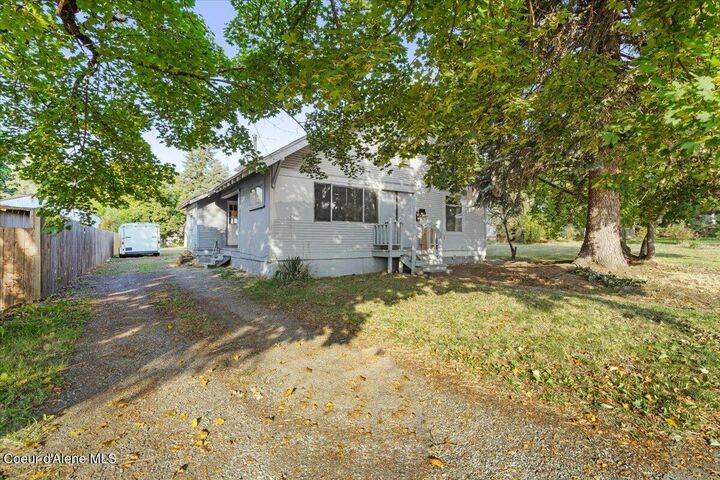 Property Photo:  1031 N 3rd St  ID 83814 