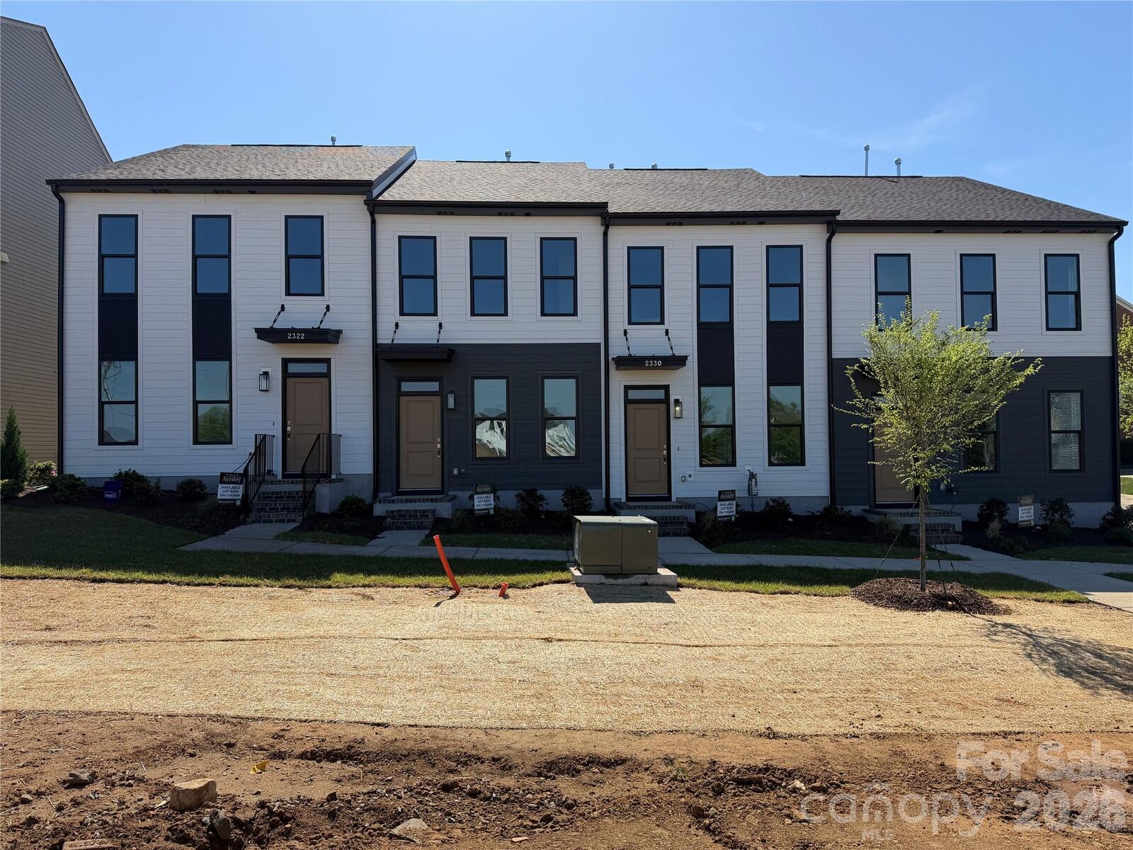 Property Photo:  2334 Rachelwood Drive  NC 28273 