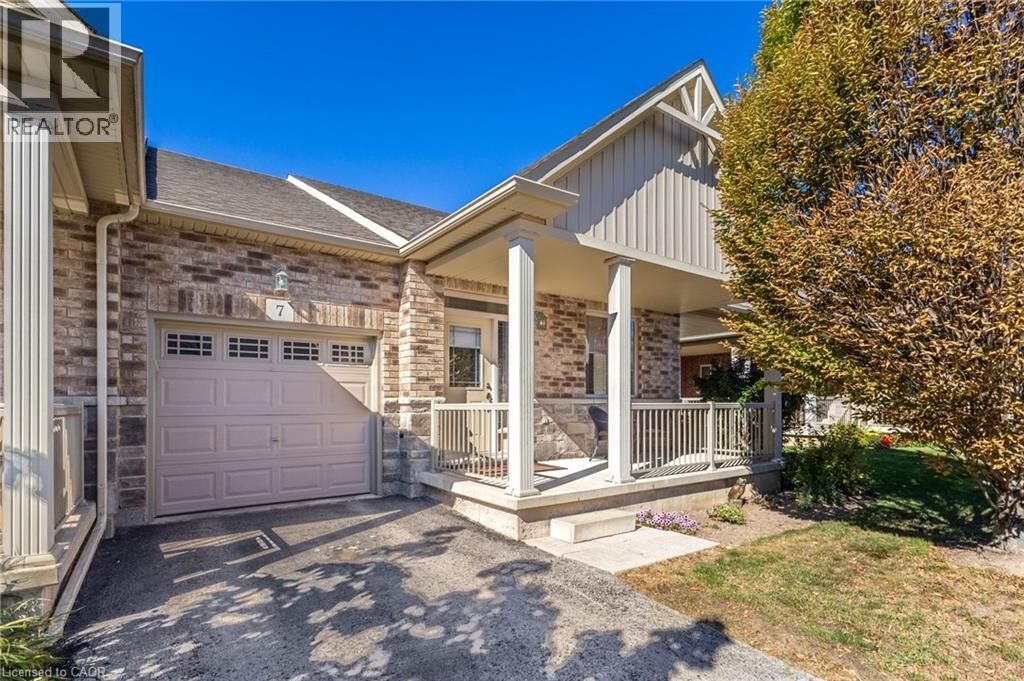 Property Photo: 7 Gaddye Lane ON L0R 1C0