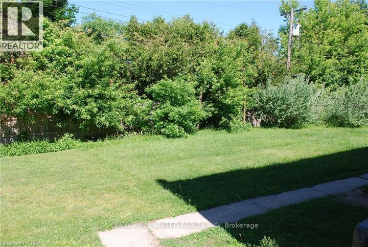 Property Photo:  1247 Clonsilla Avenue B  ON K9J 5Z1 