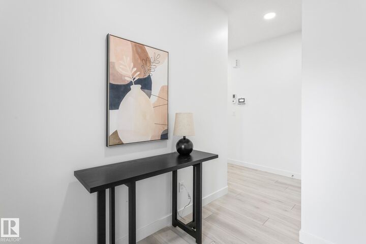 Photo de la propriété: 15772 7 Street NE AB T5K 6K8