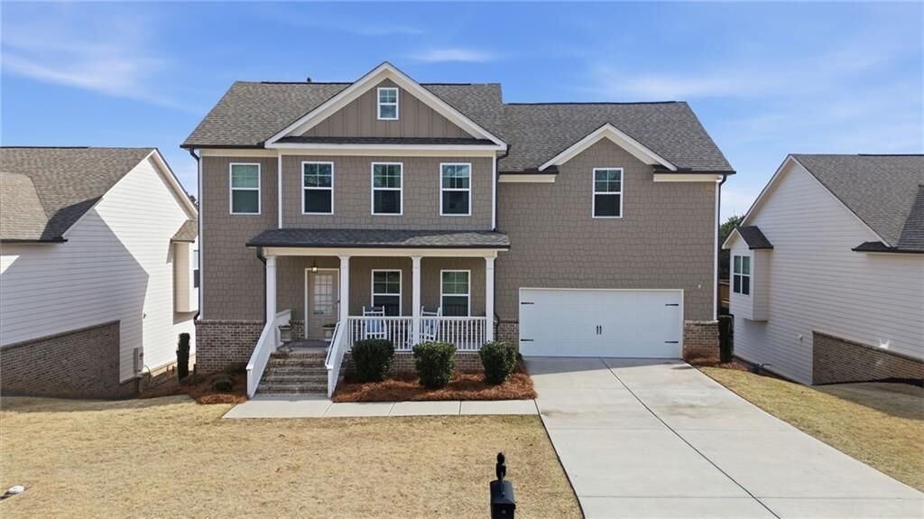 Property Photo: 2691 Limestone Creek Drive GA 30501