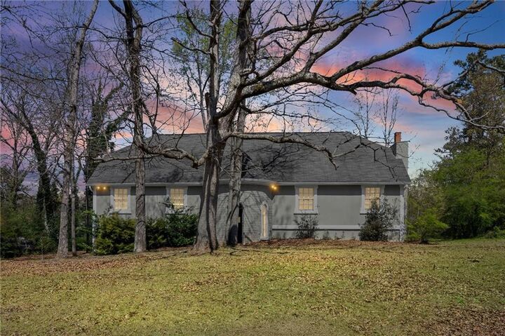 Property Photo:  6257 N Summers Circle  GA 30135 