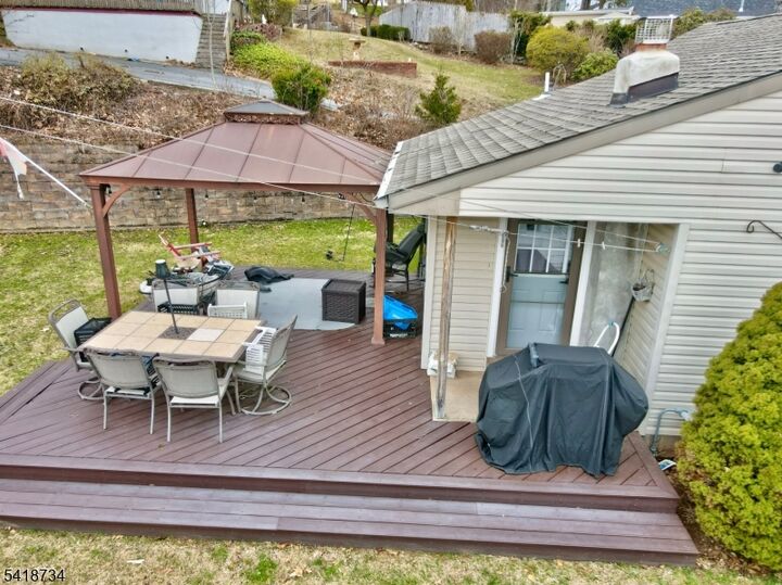 Property Photo: 51 Terrace Ave NJ 07405