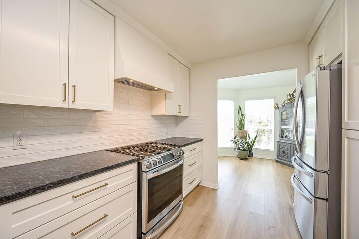 Property Photo: 9889 Hyacinth Way TX 77385