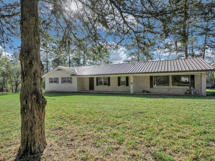 Property Photo: 19506 State Highway 7 E TX 75847