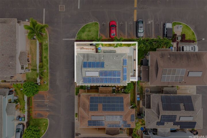 Property Photo: 91-1001 Keaunui Drive 32 HI 96706