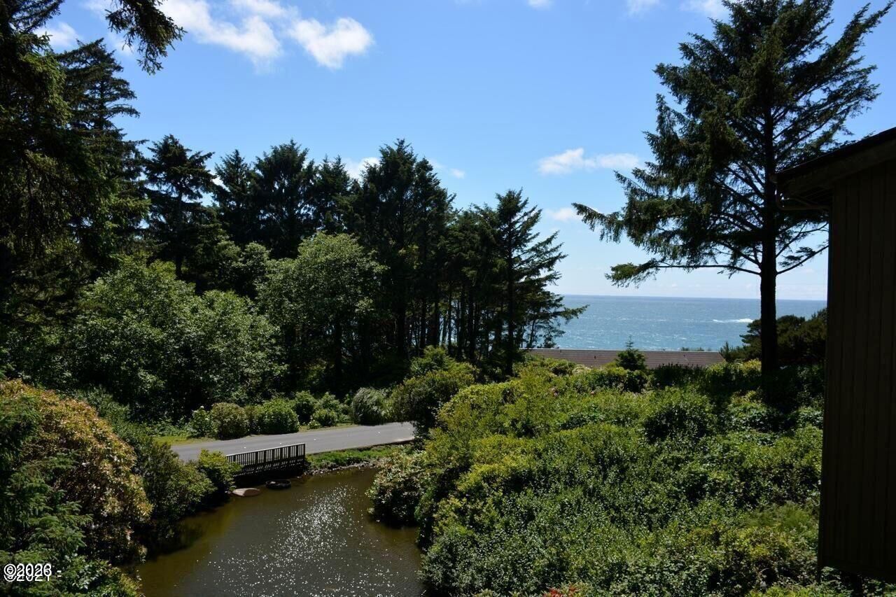 Property Photo:  301 Otter Crest Drive Drive 206-207  OR 97369 