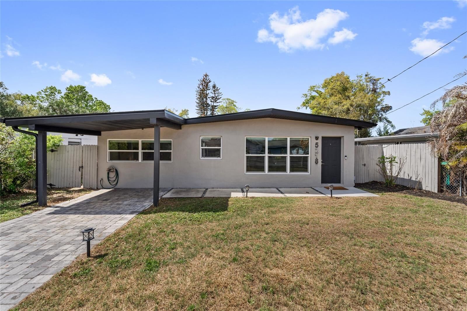 Property Photo:  5218 Dexter Street  FL 32807 