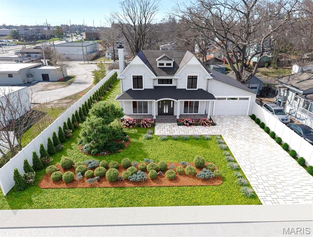 Property Photo: 2647 Helen Avenue MO 63144