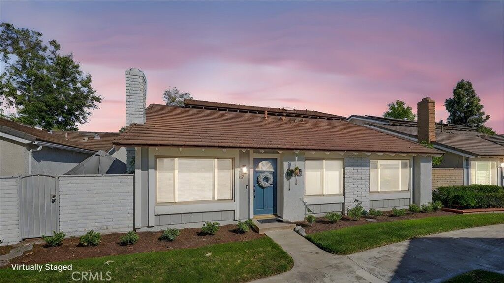 Property Photo: 1913 W Wakeham CA 92704