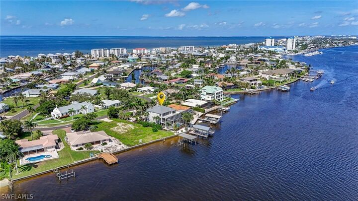 Property Photo: 5640 Williams Drive FL 33931