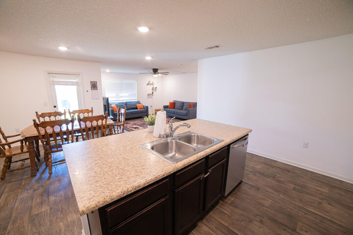 Property Photo: 6262 Churchill Circle FL 32583