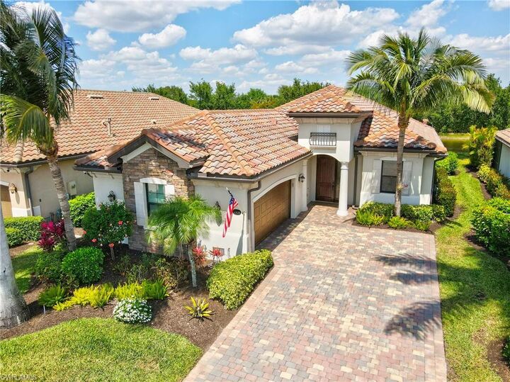 Property Photo:  2930 Aviamar Cir  FL 34114 