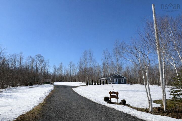 Property Photo: 79 Saubren Lane NS B0N 2A0