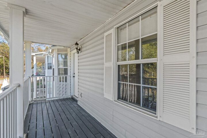 Property Photo:  1500 E Johnson Ave 203  FL 32514 