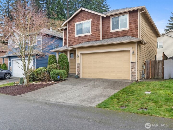 Property Photo:  12324  29th Place W 6  WA 98204 