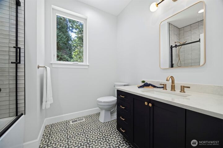 Property Photo:  2788  Douglas Road  WA 98248 