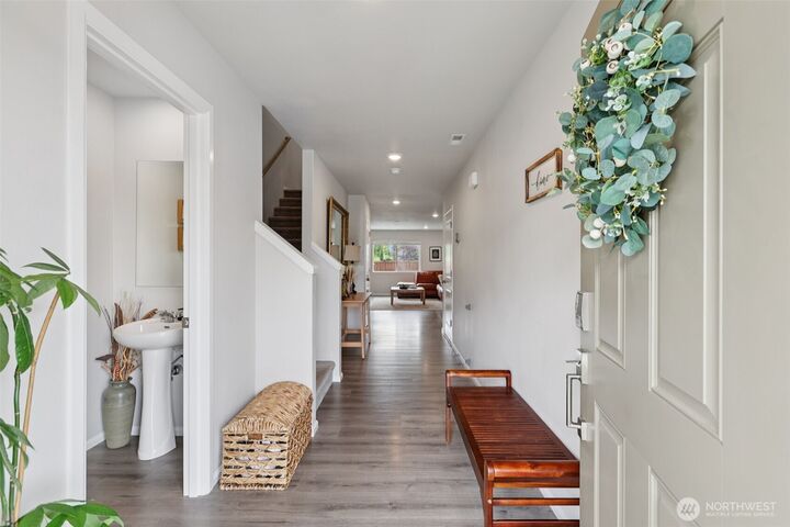 Property Photo: 1423 Cascade St WA 98294