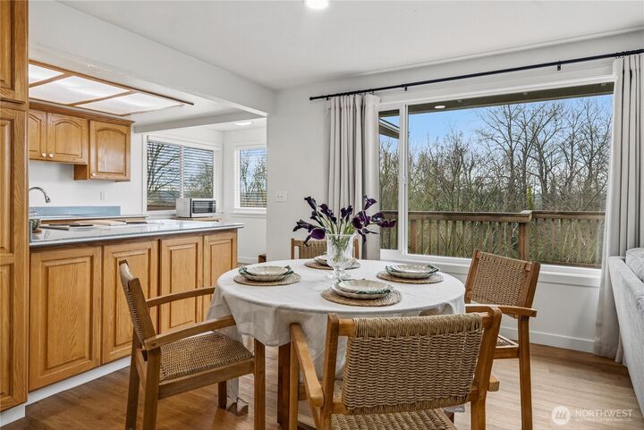 Property Photo:  751  Alvord Avenue N  WA 98031 