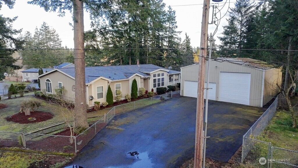Property Photo:  21903 SE 279th Lane  WA 98038 