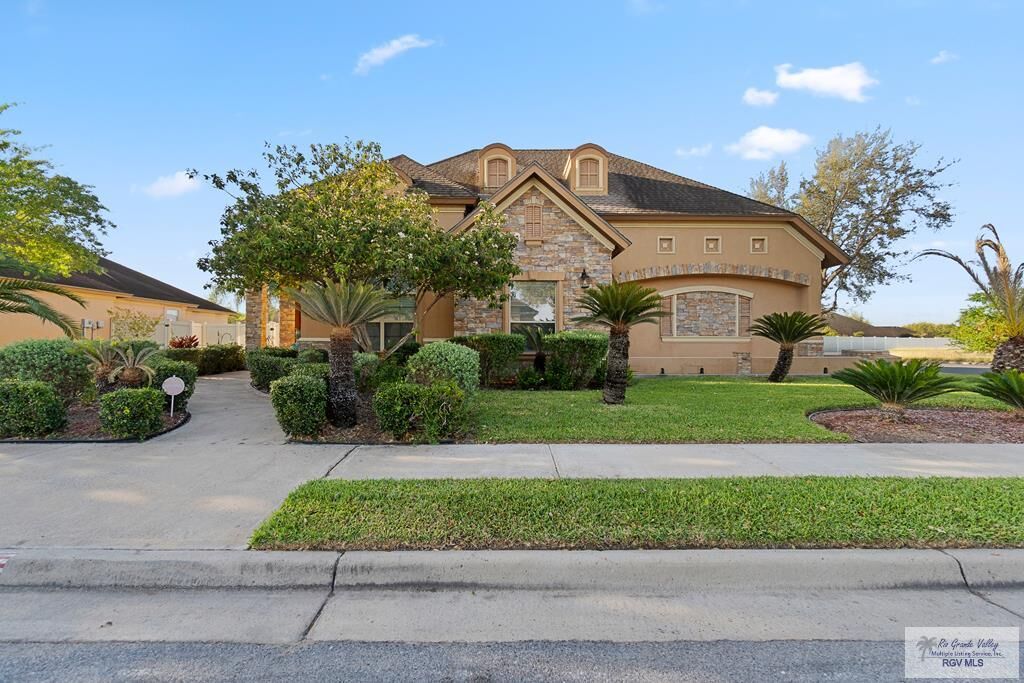 Property Photo:  5717 Spicewood  TX 78552 
