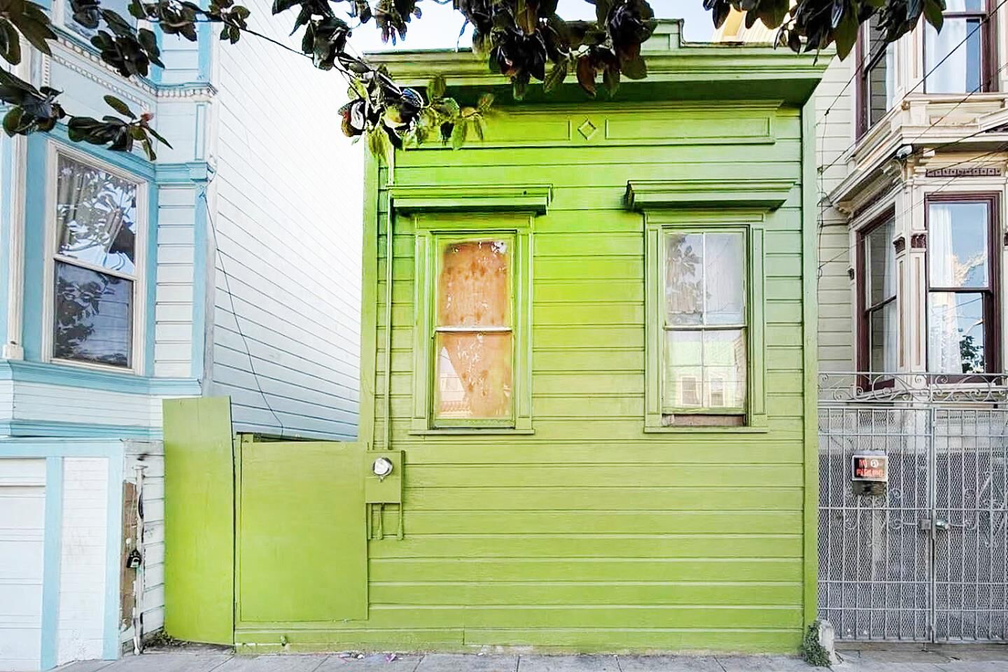 Property Photo:  1180 Florida Street  CA 94110 