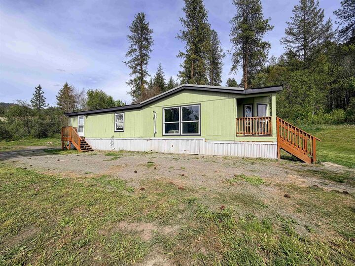 Property Photo:  2897 McNitt Rd  WA 99141 