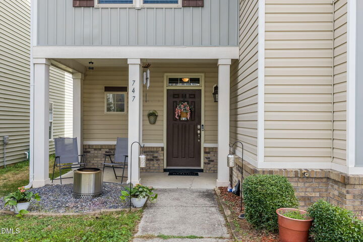Property Photo:  747 Keystone Park Drive  NC 27560 