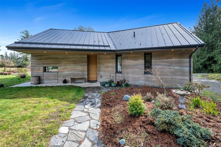 2689 Anderson Rd — photo 1