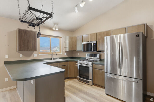 Property Photo:  1061 S 2230 E  UT 84660 