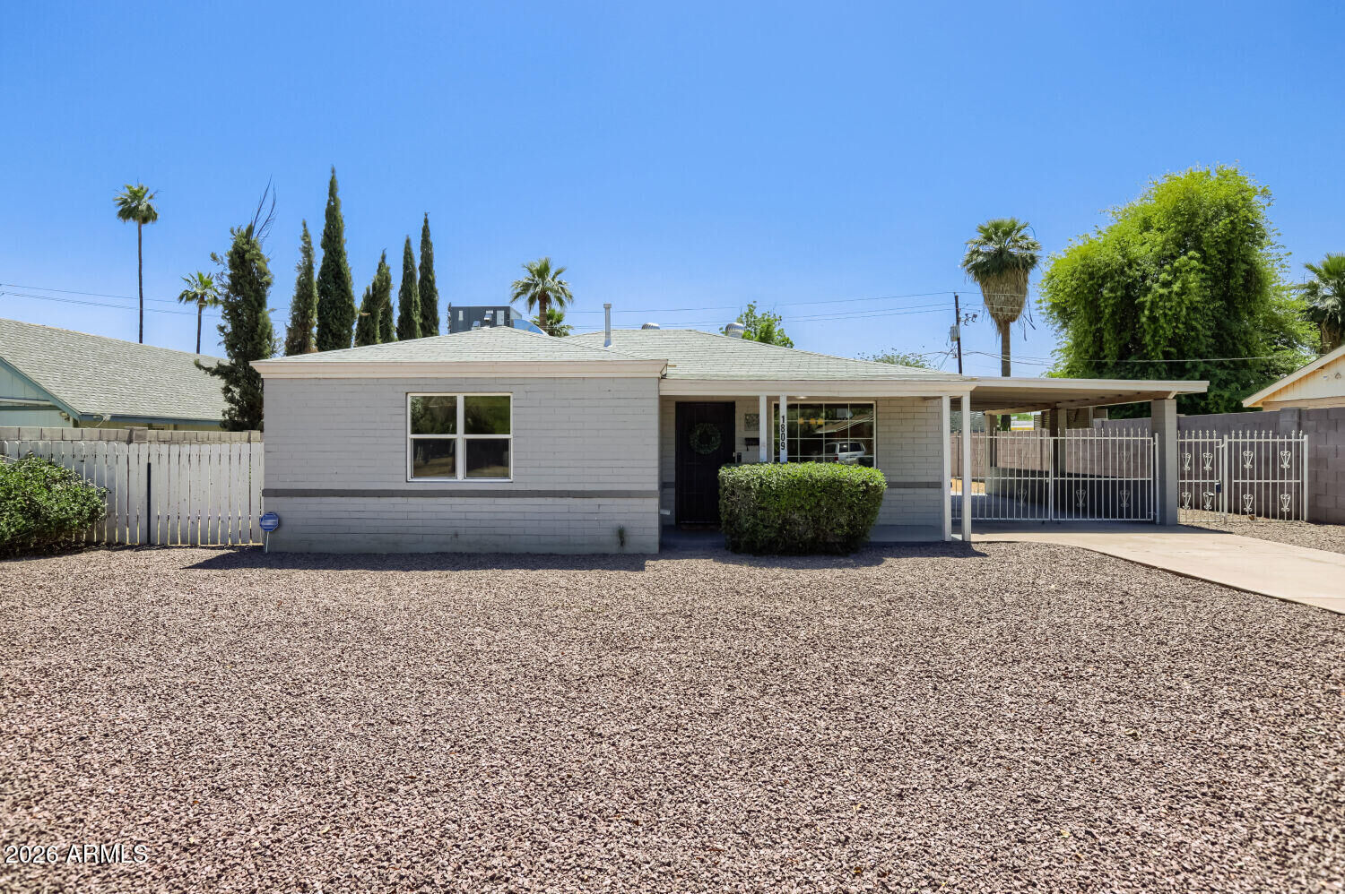 Property Photo:  1809 W Heatherbrae Drive  AZ 85015 