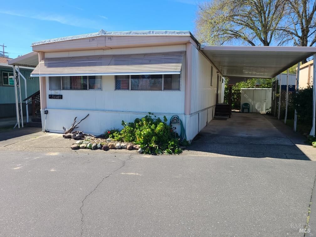Property Photo: 660 Leslie Street 49 CA 95482