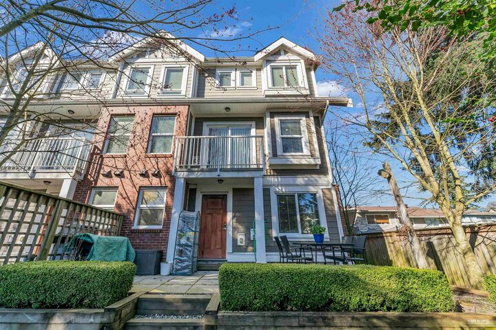 Property Photo: 11490 84 Avenue 5 BC V4C 2M1