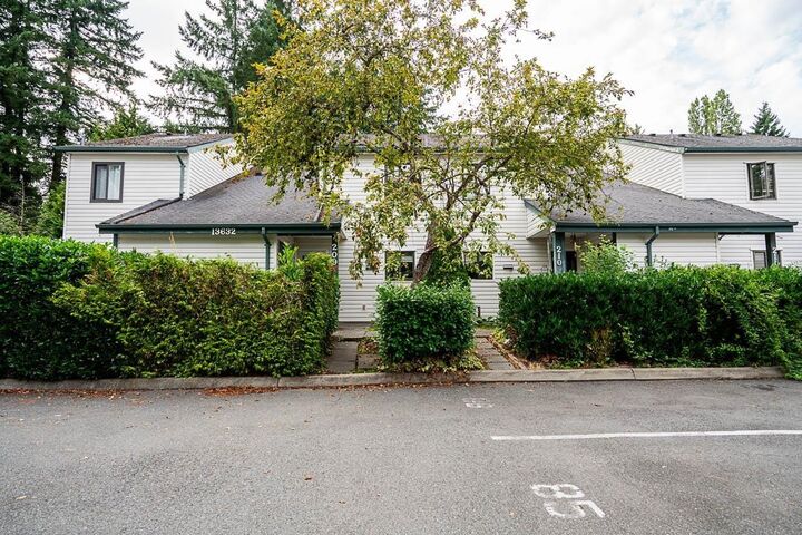 13632 67 Avenue 208 — photo 1