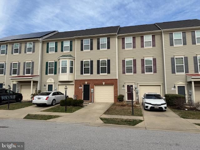Property Photo: 1008 Sithean Way MD 21060