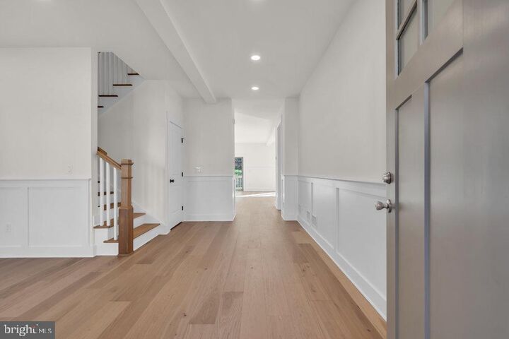 Property Photo:  8 Church Street  NJ 08559 