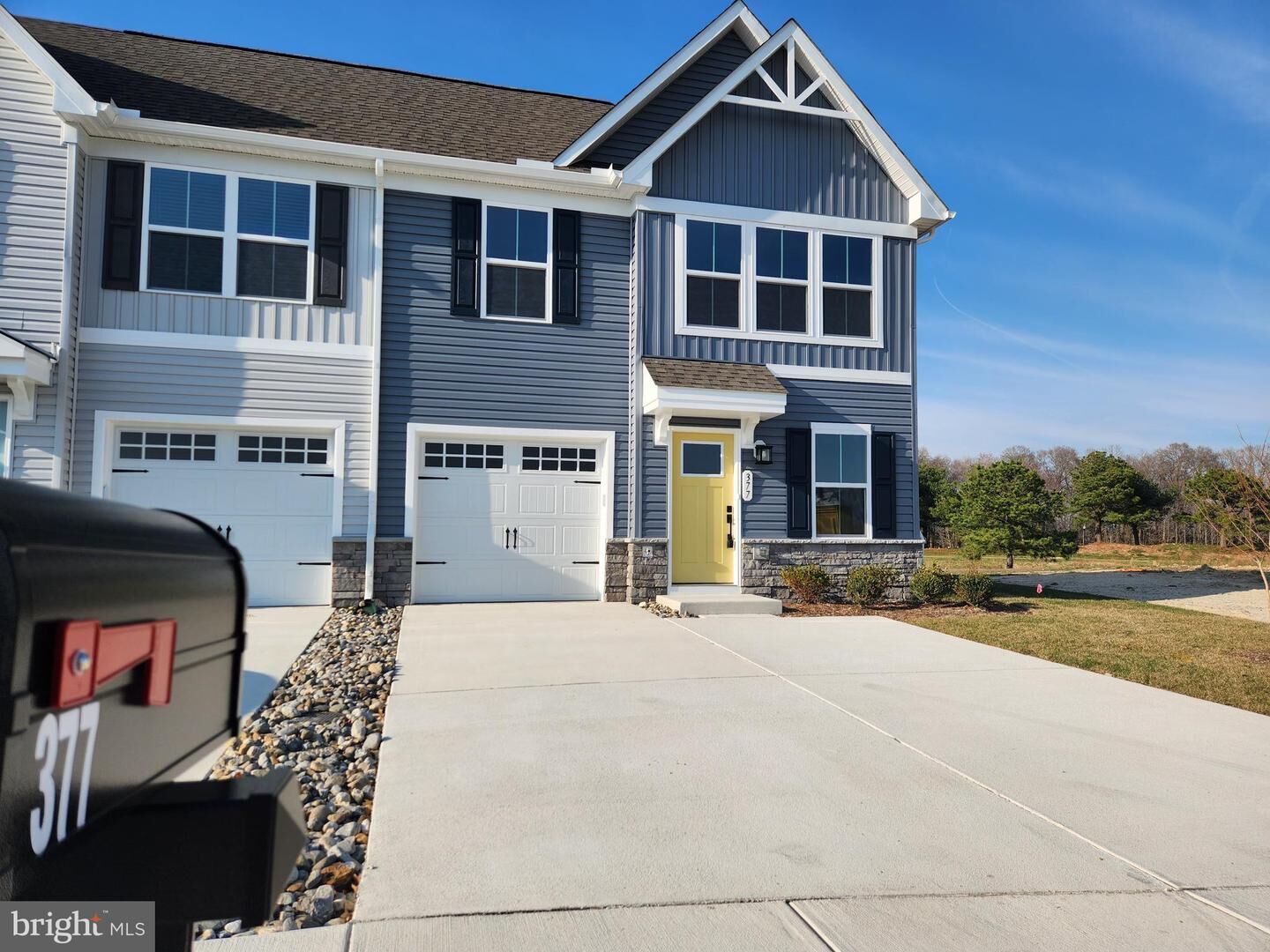 Property Photo:  377 Waterside Square  DE 19933 