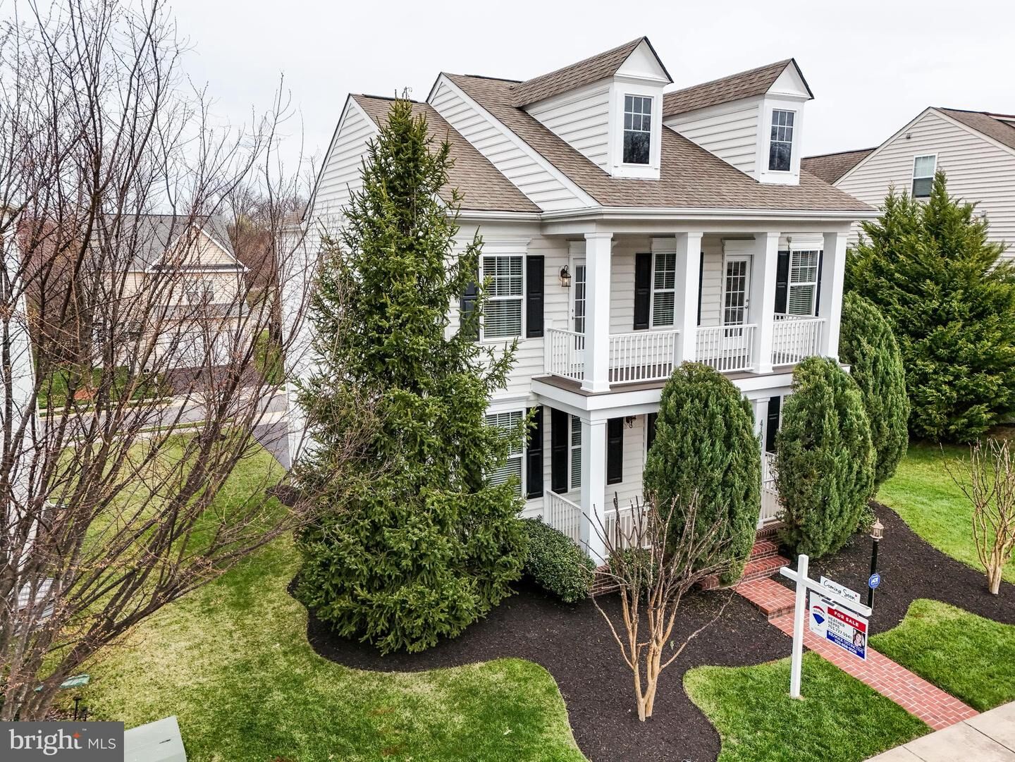 Property Photo:  41004 Indigo Place  VA 20175 