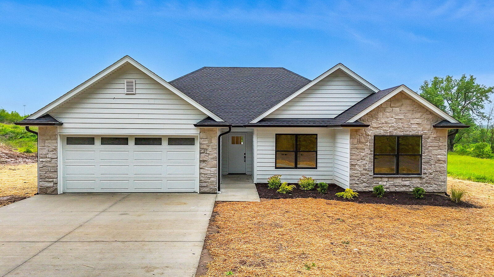 Property Photo: 101 W Francis St MO 65284