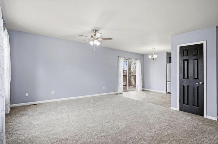 Property Photo:  1400 Marbrooke Dr  MO 65251 