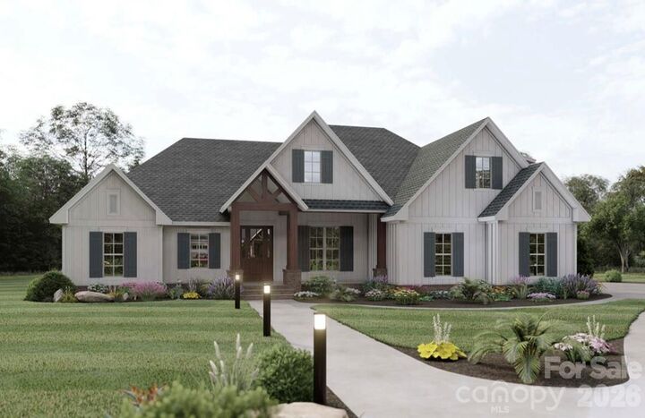 Property Photo: 606 Stonecroft Court SE NC 28645