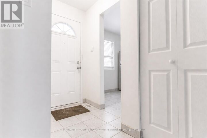 Property Photo:  5815 Swayze Drive  ON L2J 3W3 