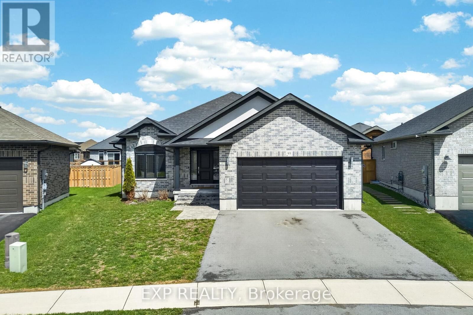 Property Photo:  85 Covington Crescent  ON K8N 0K9 